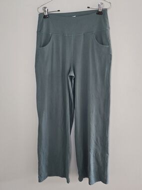 Wide-leg pull-on yoga pants, sage green, high rise, side pockets, medium + new